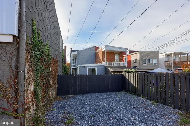 657 W ORANGE ST, Lancaster, PA 17603