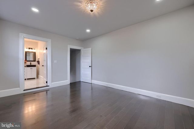 657 W ORANGE ST, Lancaster, PA 17603