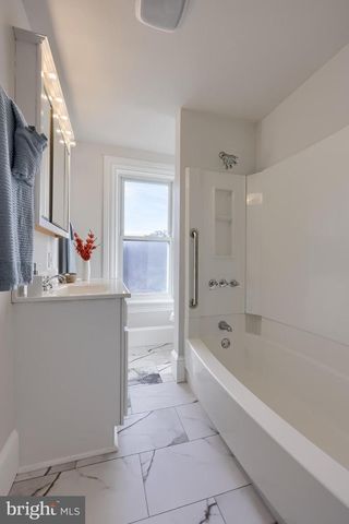 657 W ORANGE ST, Lancaster, PA 17603