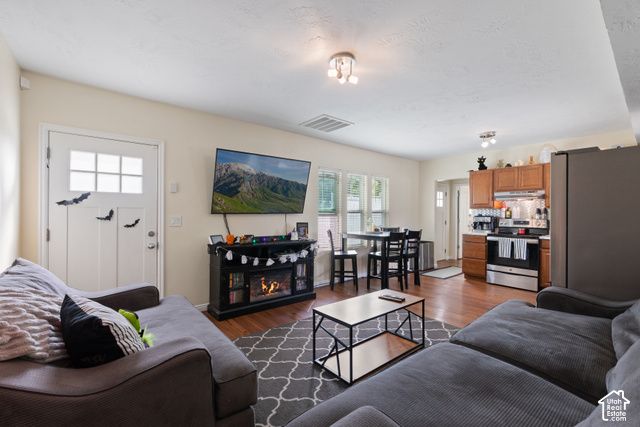2904 S 9100 W, Magna, UT 84044