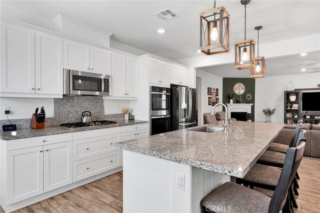 2692 Half Dome Court, Jurupa Valley, CA 92309