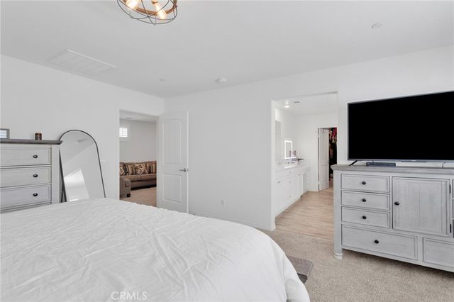 2692 Half Dome Court, Jurupa Valley, CA 92309