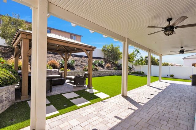 2692 Half Dome Court, Jurupa Valley, CA 92309