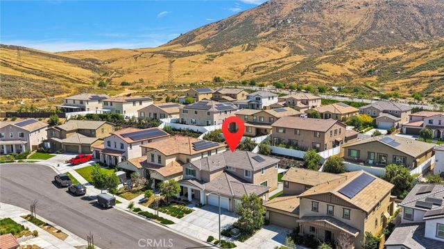 2692 Half Dome Court, Jurupa Valley, CA 92309