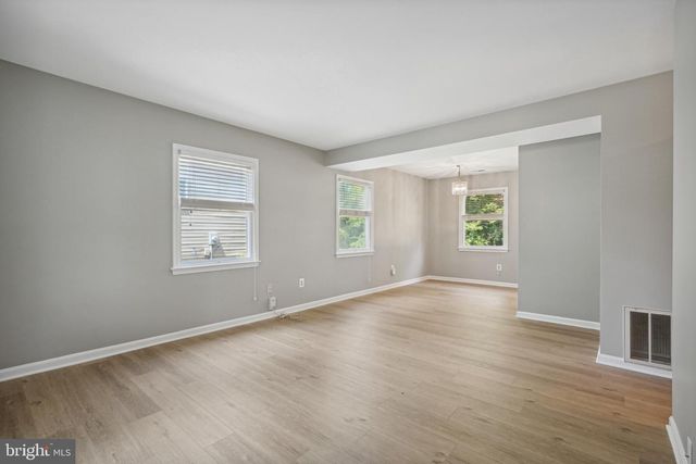 2023 GRIFFITH RD, Falls Church, VA 22043