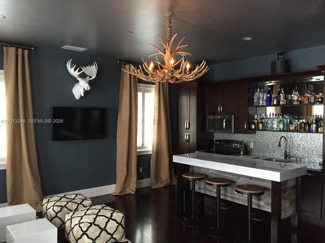 5000 SW 73rd Ter, Miami, FL 33143