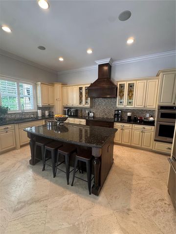 5000 SW 73rd Ter, Miami, FL 33143