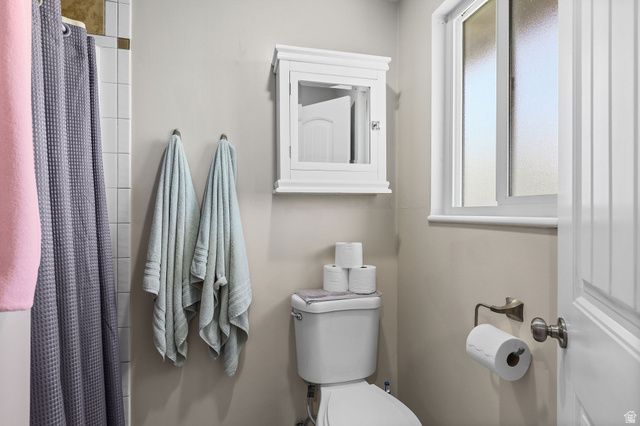 5888 S 3650 W, Roy, UT 84067