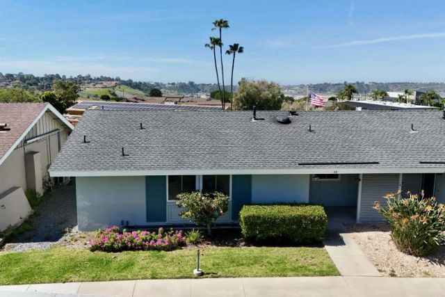 3685 Vista Campana North 30, Oceanside, CA 92057