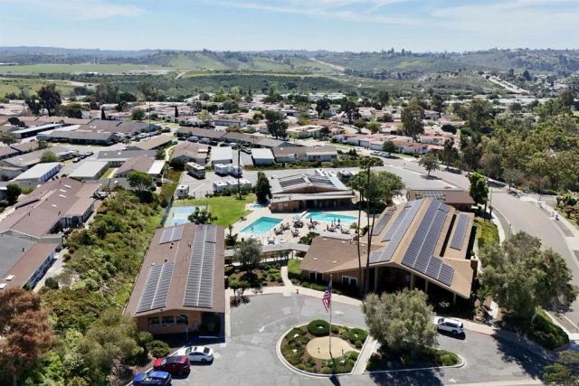 3685 Vista Campana North 30, Oceanside, CA 92057