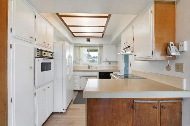 3685 Vista Campana North 30, Oceanside, CA 92057