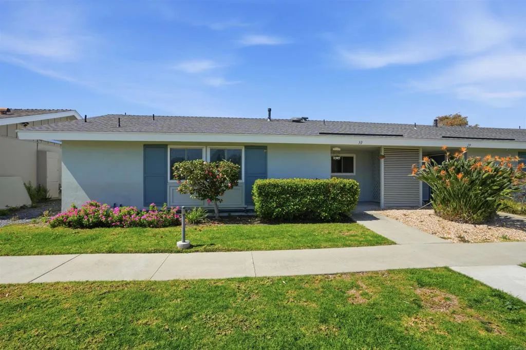 3685 Vista Campana North 30, Oceanside, CA 92057