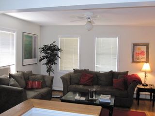 105 Oakland St 2, Boston, MA 02135