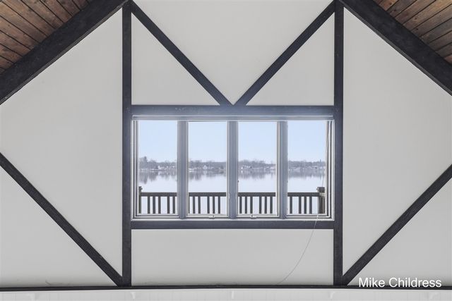 6390 Lakeshore Drive, Saranac, MI 48881