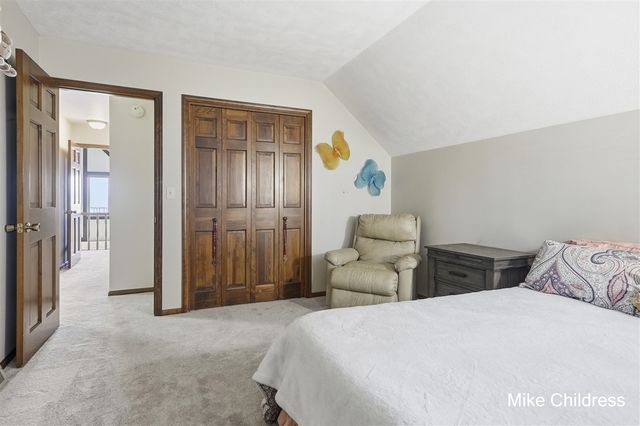 6390 Lakeshore Drive, Saranac, MI 48881