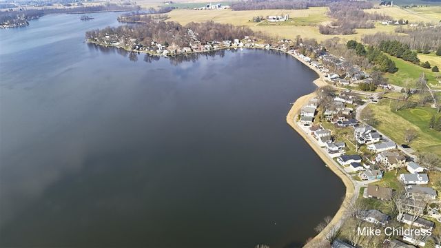 6390 Lakeshore Drive, Saranac, MI 48881