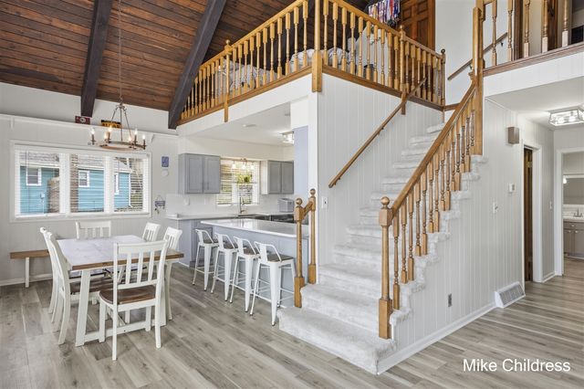 6390 Lakeshore Drive, Saranac, MI 48881