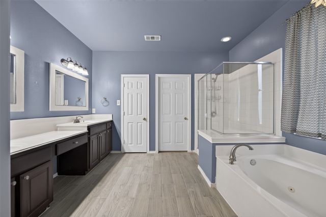 1911 Enchanted Lane, Mansfield, TX 76063