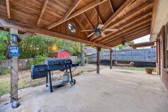 1911 Enchanted Lane, Mansfield, TX 76063