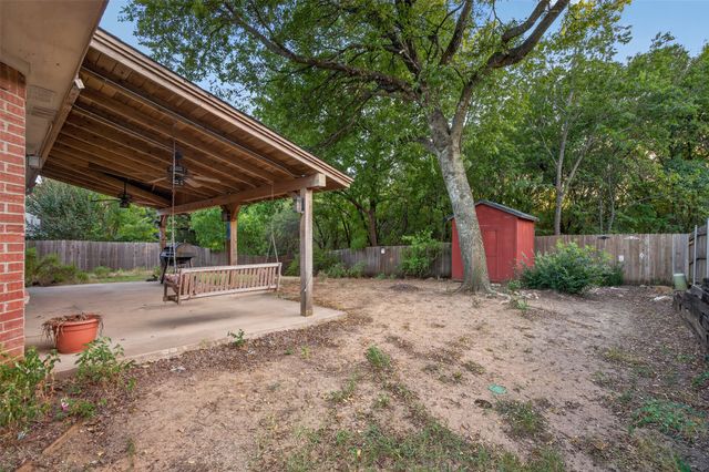 1911 Enchanted Lane, Mansfield, TX 76063