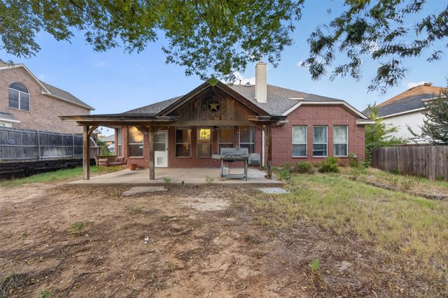 1911 Enchanted Lane, Mansfield, TX 76063