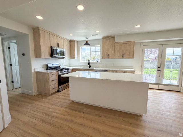 2977 W 1060 N, Provo, UT 84601