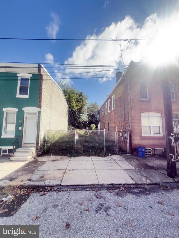 3035 N 35TH ST, PHILADELPHIA, PA 19132 — exterior