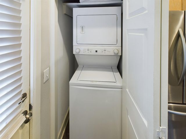 1602 Elgin Street 3, Houston, TX 77004