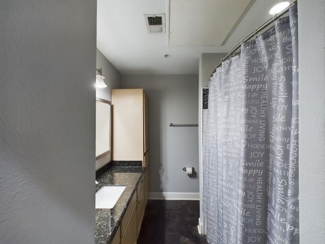 1602 Elgin Street 3, Houston, TX 77004