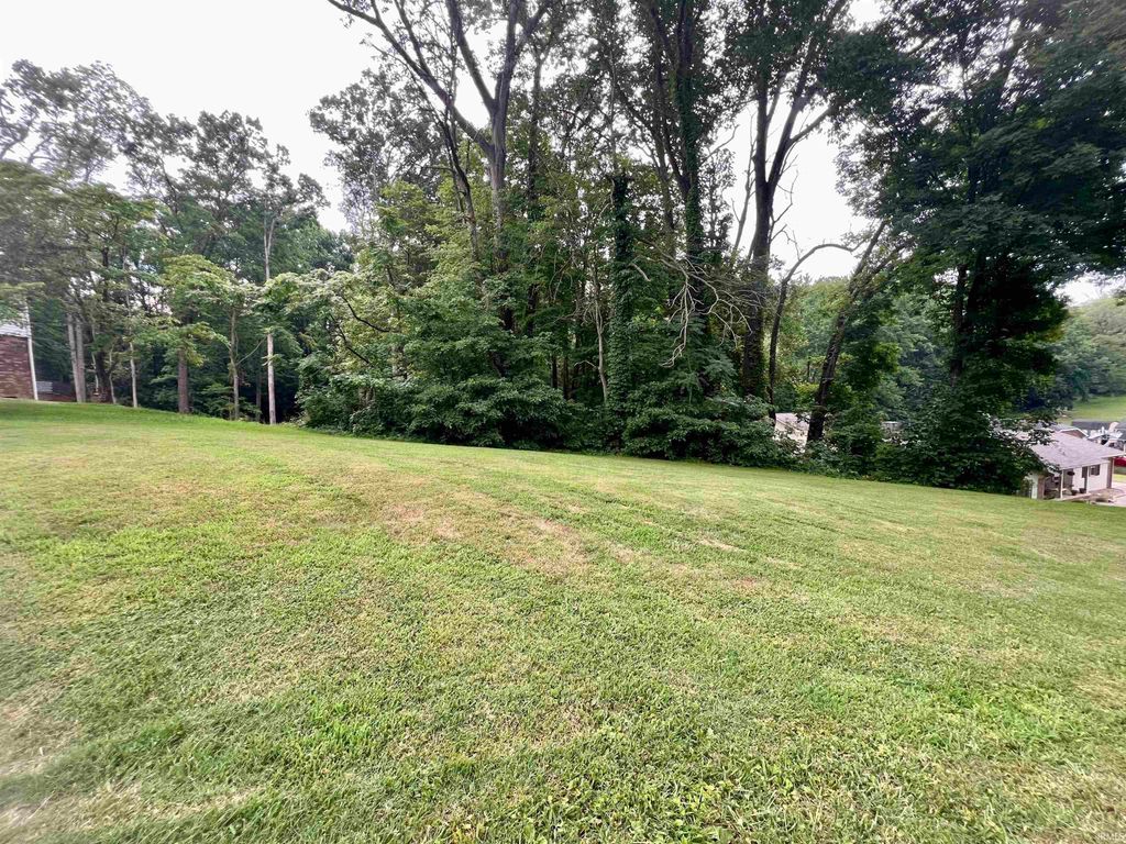 6007 Sarabeth Lane, Evansville, IN 47712