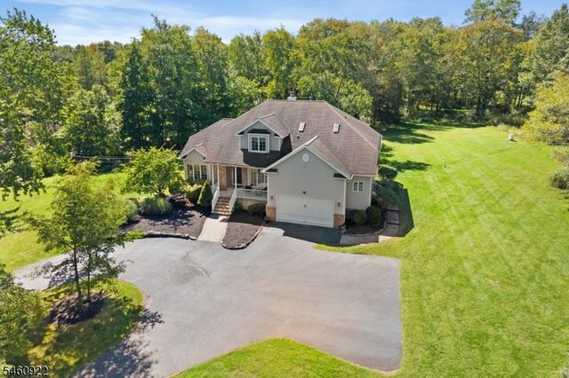 8 Rock Mill Run, Montgomery Twp., NJ 08558
