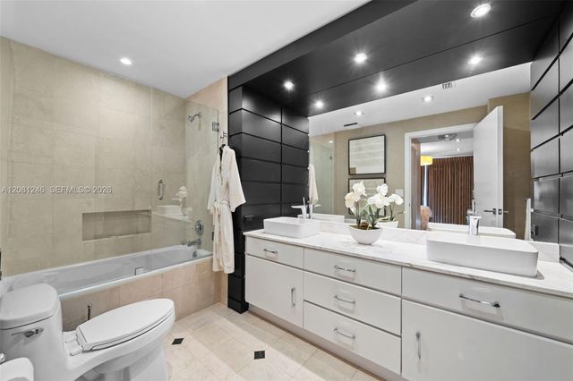 9601 Collins Avenue 1208, Bal Harbour, FL 33154