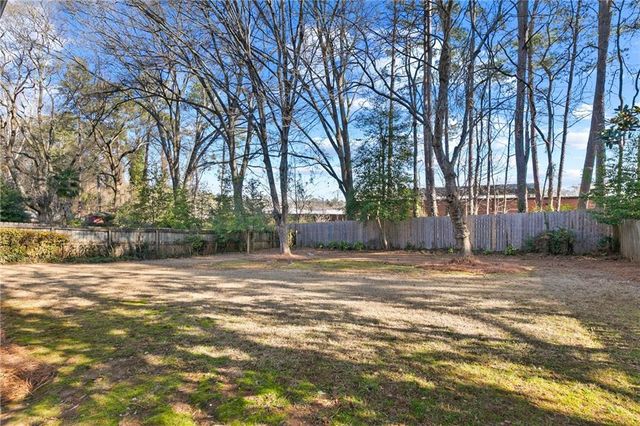 2738 Harrington Drive, Decatur, GA 30033