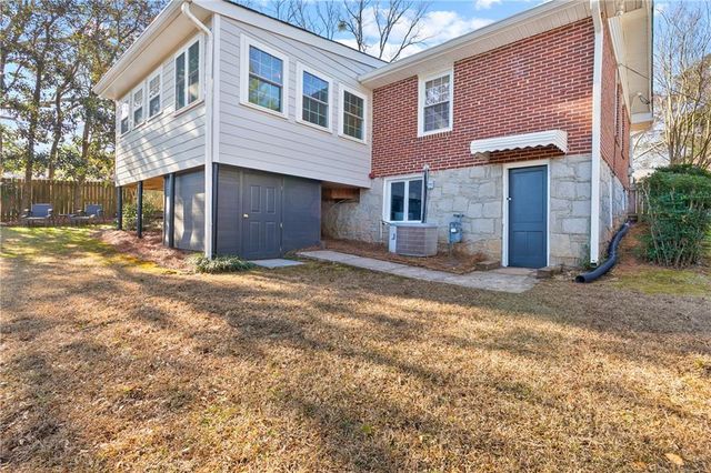 2738 Harrington Drive, Decatur, GA 30033
