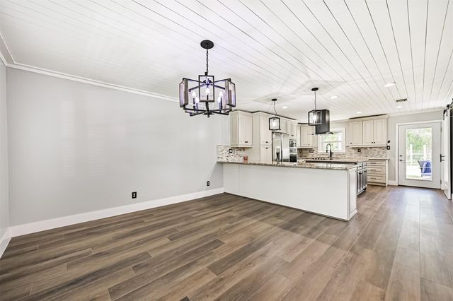 18502 Wells Court, Pearland, TX 77584