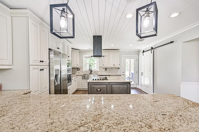 18502 Wells Court, Pearland, TX 77584