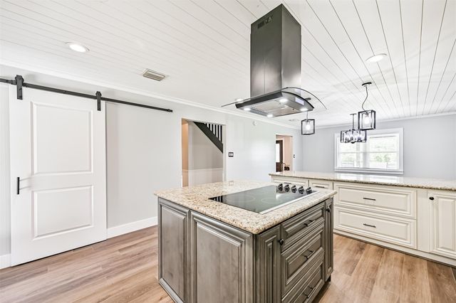 18502 Wells Court, Pearland, TX 77584