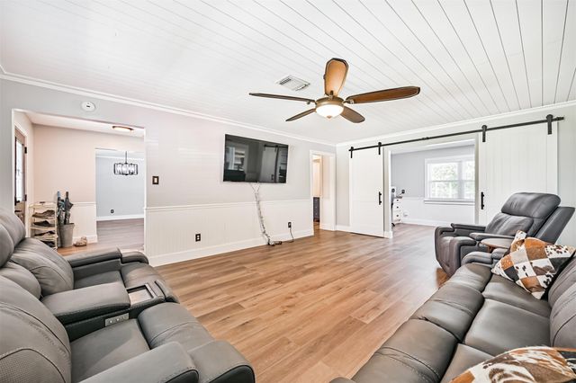 18502 Wells Court, Pearland, TX 77584