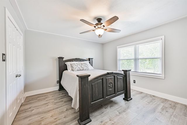 18502 Wells Court, Pearland, TX 77584