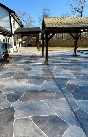 18502 Wells Court, Pearland, TX 77584