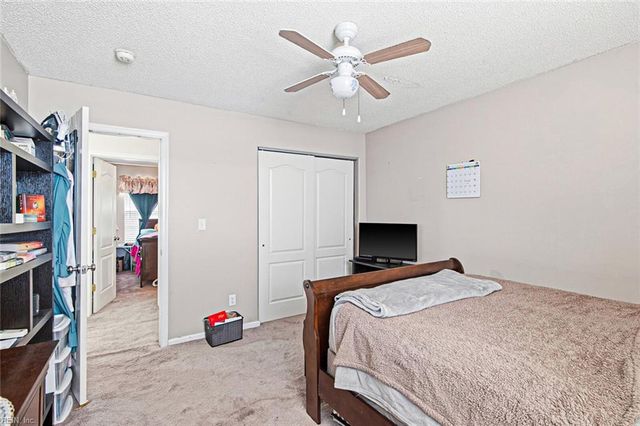 945 Foxboro DR, Newport News, VA 23602