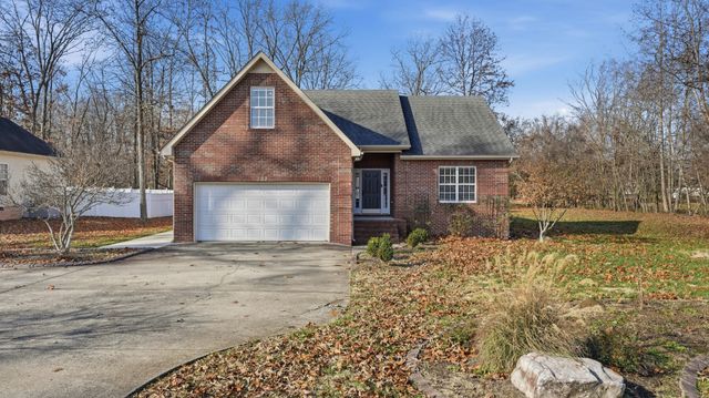 133 Riley Creek Rd, Tullahoma, TN 37388