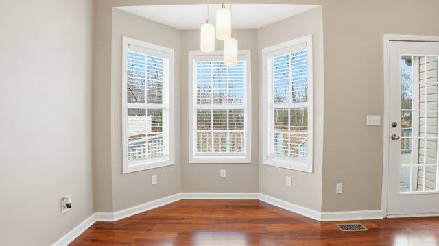 133 Riley Creek Rd, Tullahoma, TN 37388