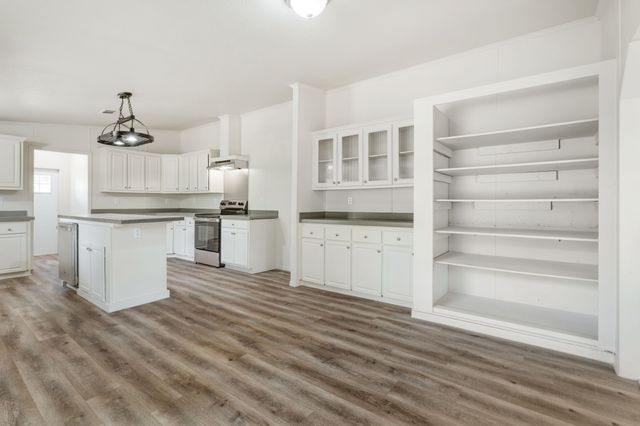 151 Private Road 958, Kirvin, TX 75859