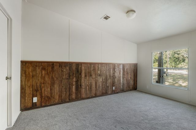 151 Private Road 958, Kirvin, TX 75859