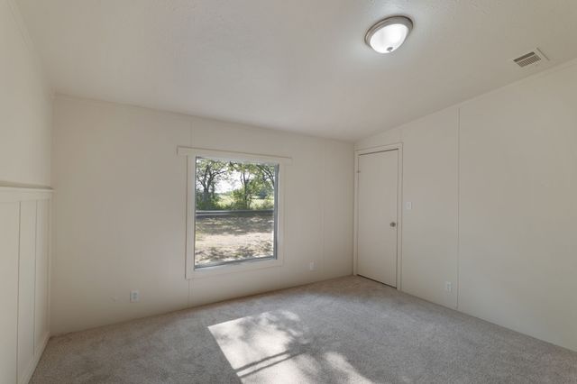 151 Private Road 958, Kirvin, TX 75859