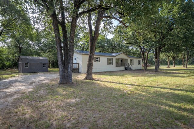 151 Private Road 958, Kirvin, TX 75859