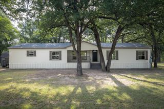 151 Private Road 958, Kirvin, TX 75859
