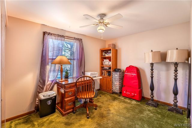 4 Old Orchard Lane, Orchard Park, NY 14127