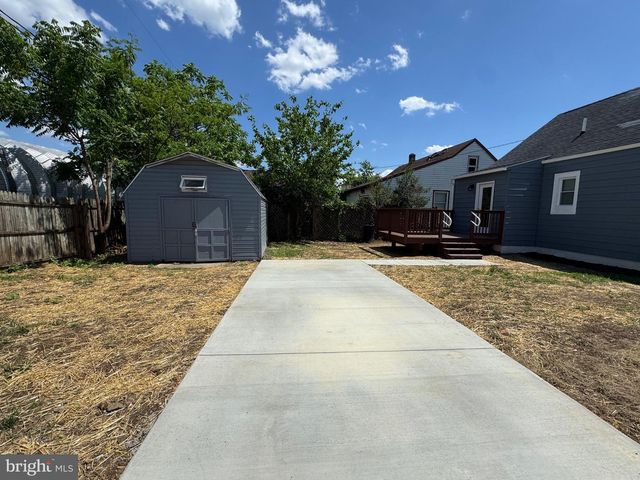 23 TERRACE RD, Essex, MD 21221